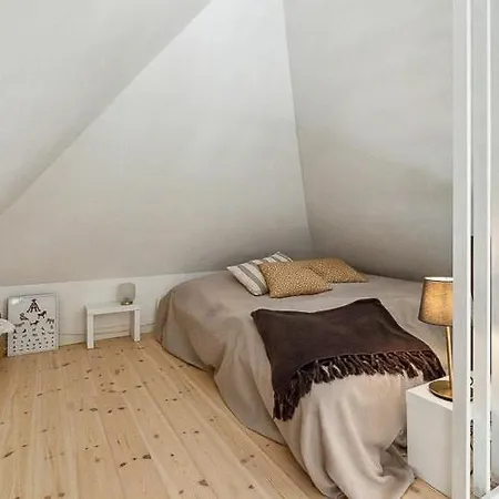 Skovhus Naer Tirsbaek Gods Og Vejle Fjord Vejle