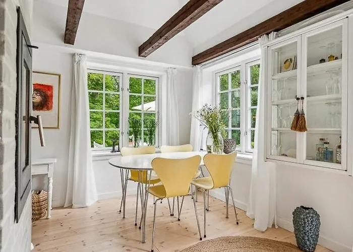 Woodland House Near Tirsbaek Estate And Fjord Vejle