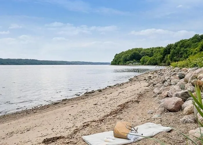 Holiday home Woodland House Near Tirsbaek Estate And Fjord